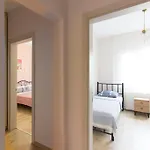 Soft Modern Inspiring Flat In The Center Of Moda Provincia di Istanbul